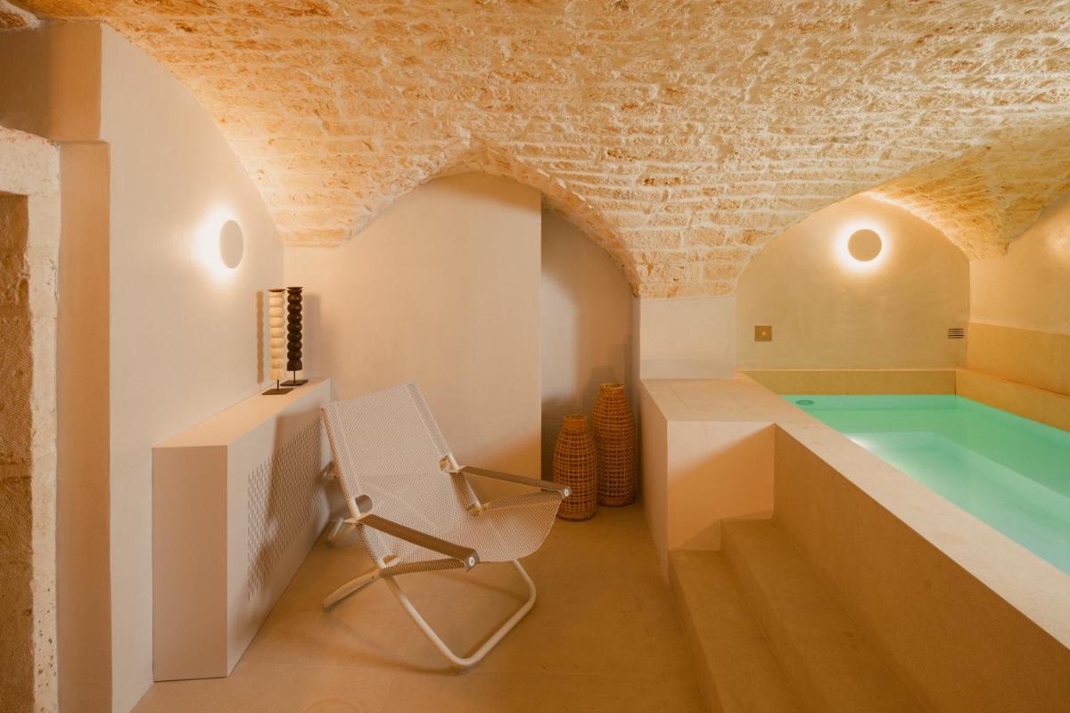 Sant'Angelo Ostuni - Il Palazzo