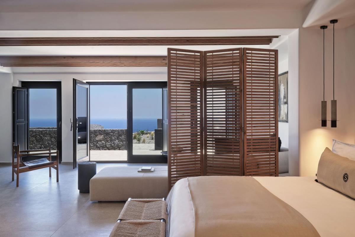 SantAnna Luxury Suites