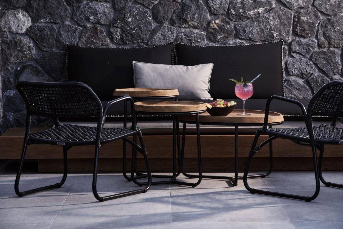 SantAnna Luxury Suites