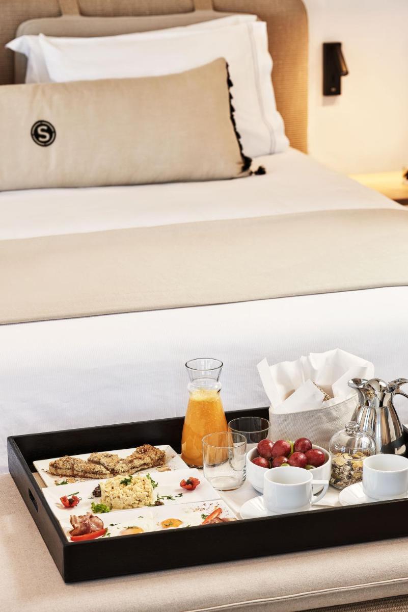 SantAnna Luxury Suites