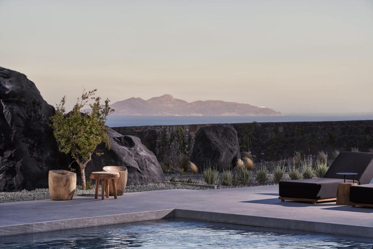 SantAnna Luxury Suites