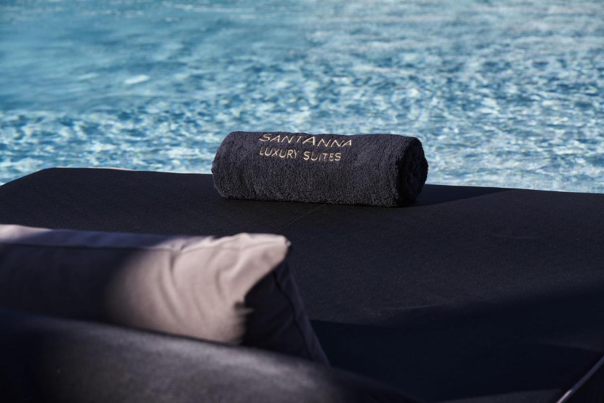 SantAnna Luxury Suites