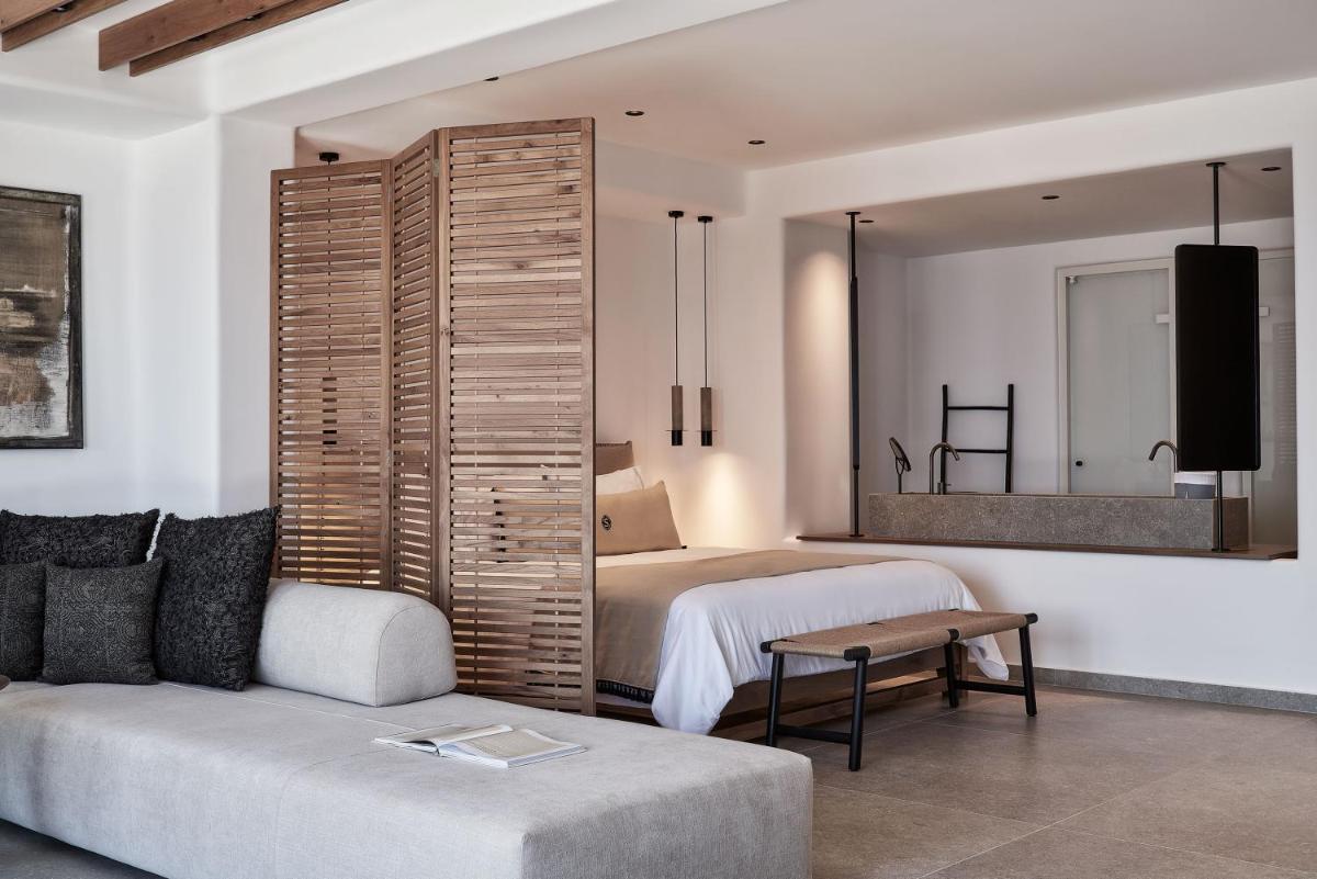 SantAnna Luxury Suites