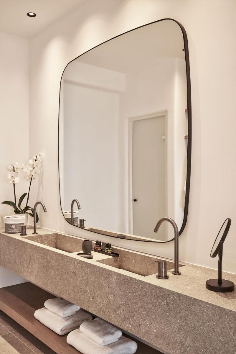 SantAnna Luxury Suites