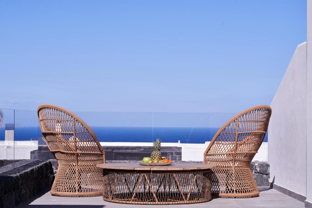 SantAnna Luxury Suites