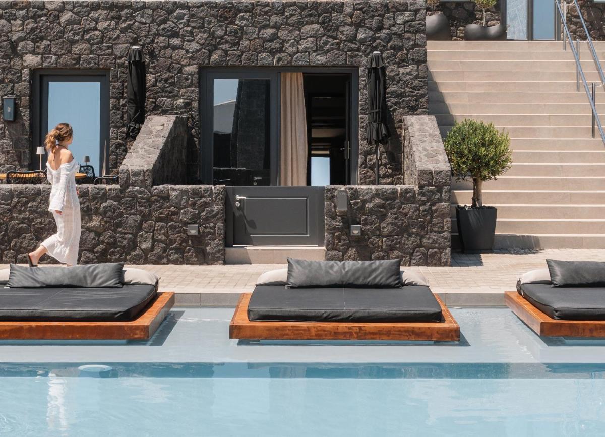 SantAnna Luxury Suites