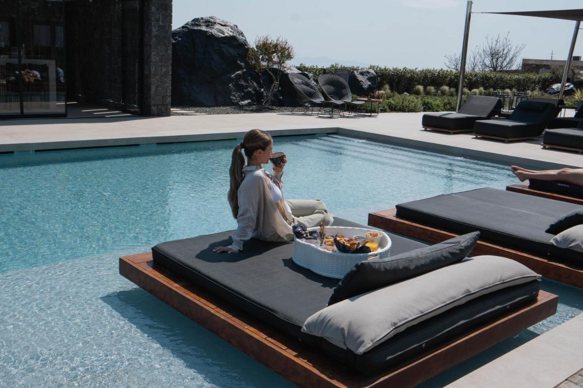 SantAnna Luxury Suites