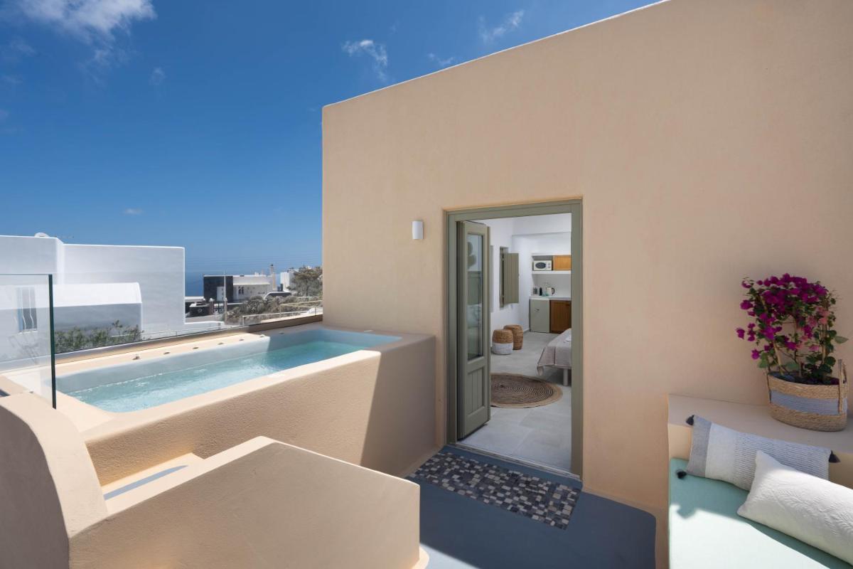 Santorini Hillside Suites & Villas
