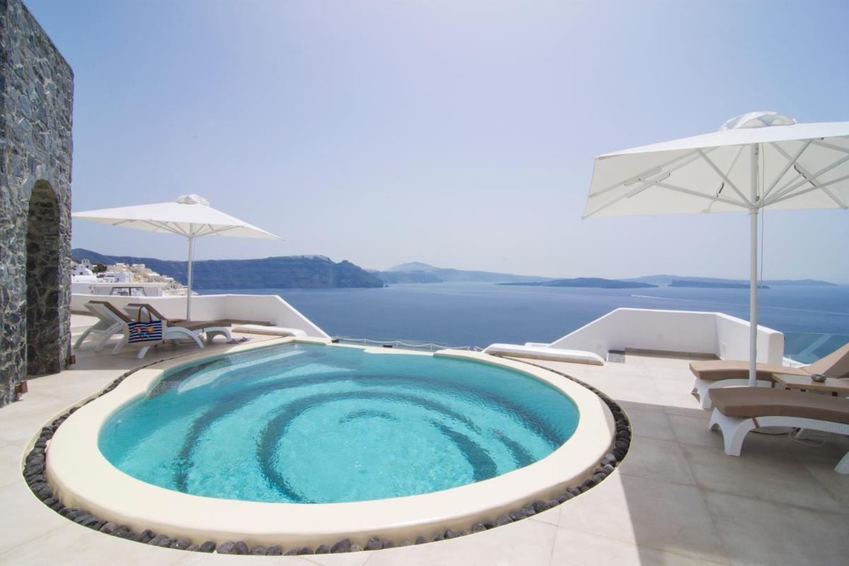 Santorini Secret Premium