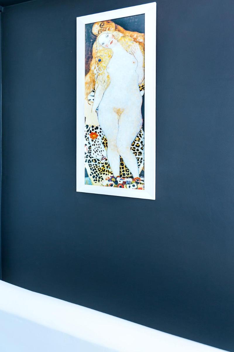 Santorini Secret Premium