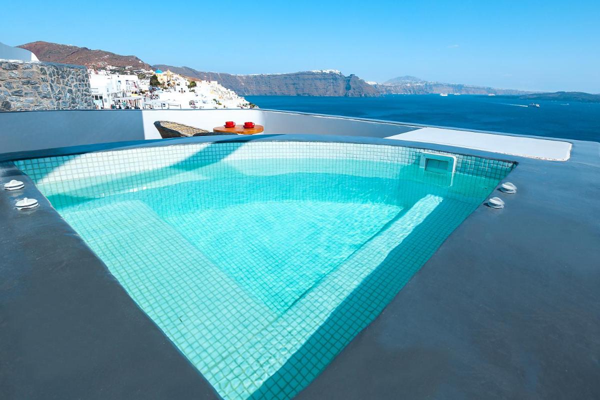 Santorini Secret Premium