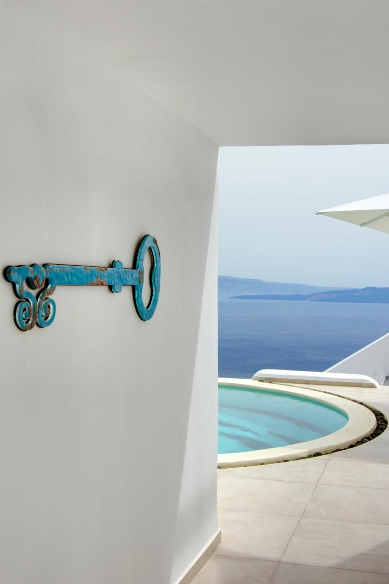 Santorini Secret Premium