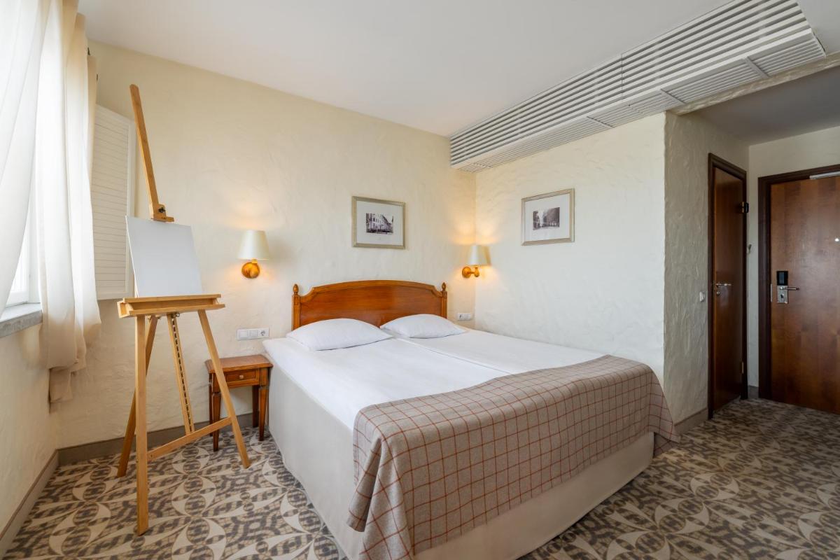 Rixwell Collection Savoy Boutique Hotel