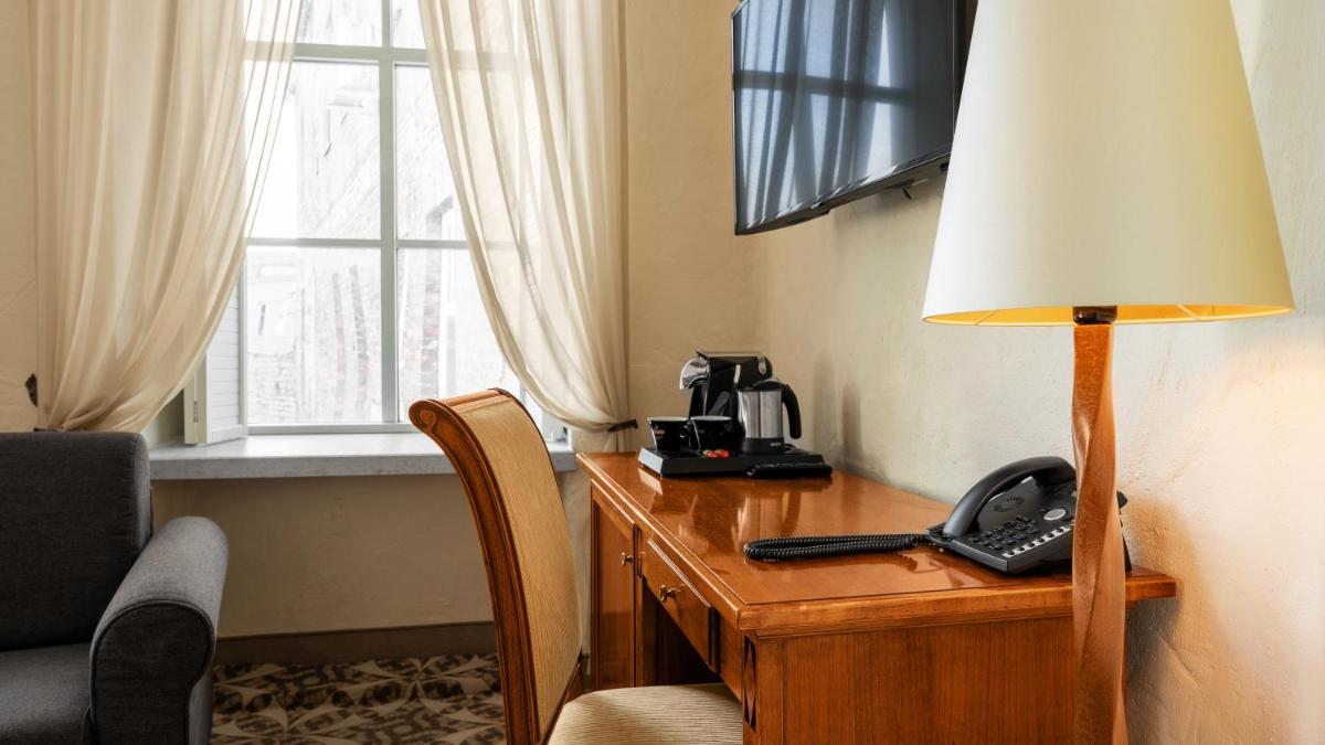 Rixwell Collection Savoy Boutique Hotel