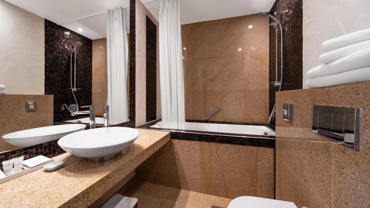 Rixwell Collection Savoy Boutique Hotel