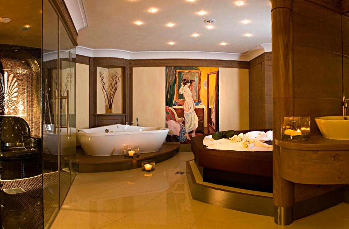 Savoy Dolomites Luxury & Spa Hotel