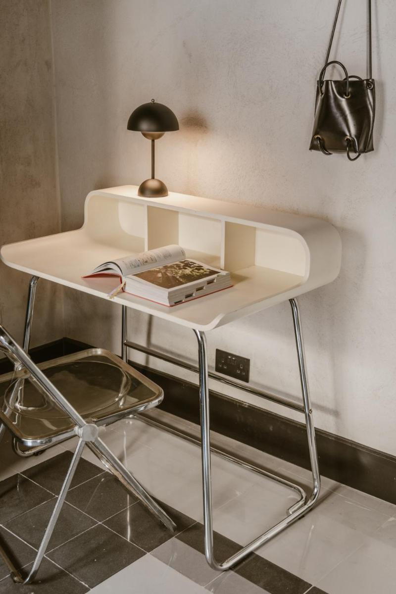 SCALA by Valletta Vintage