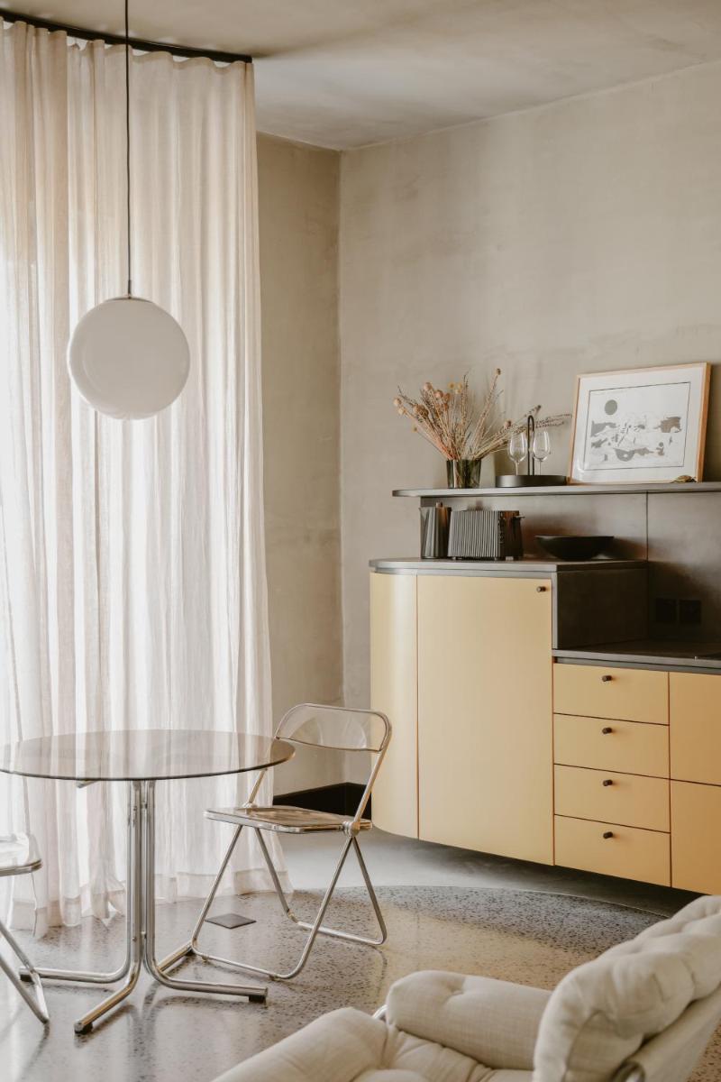 SCALA by Valletta Vintage