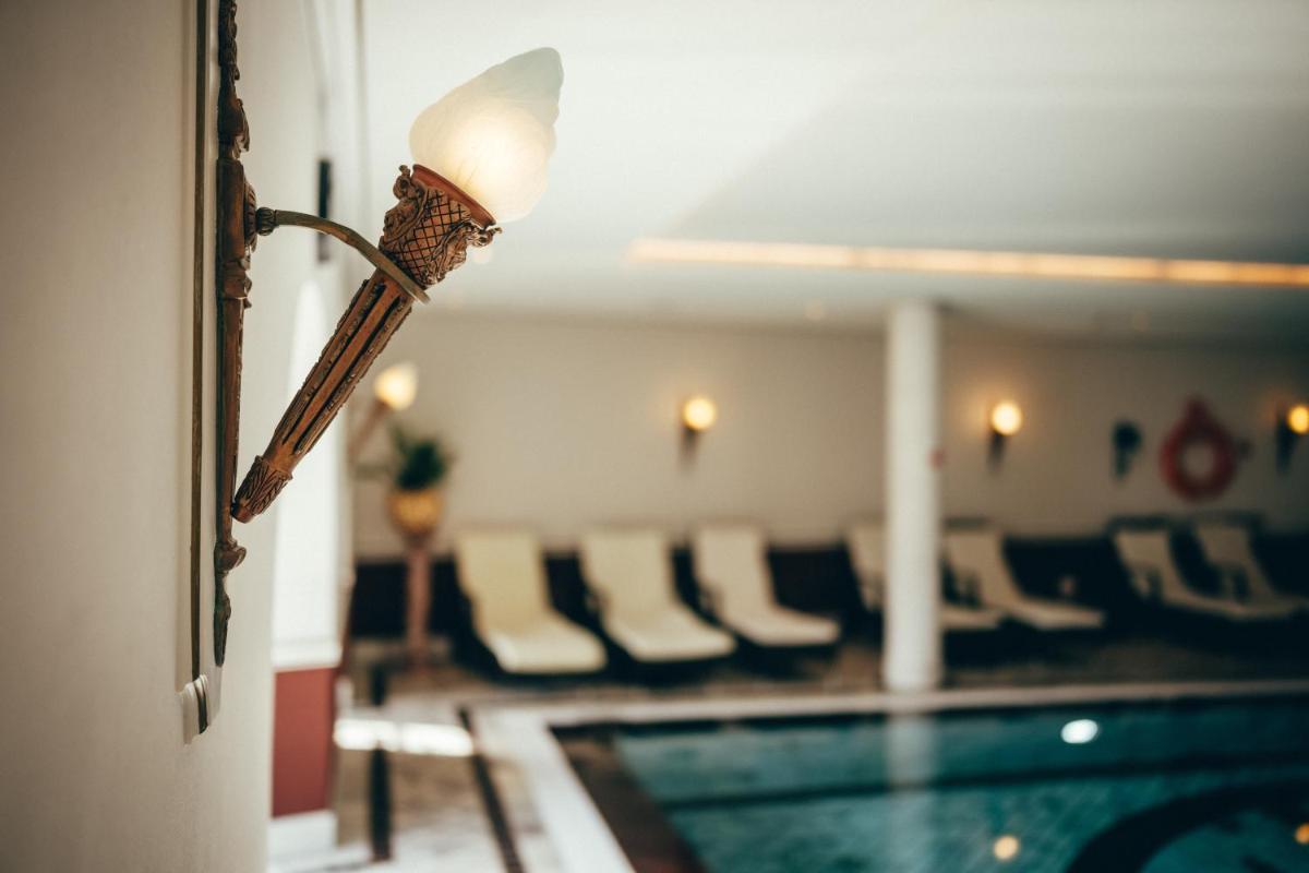 Schloss Lieser, Autograph Collection