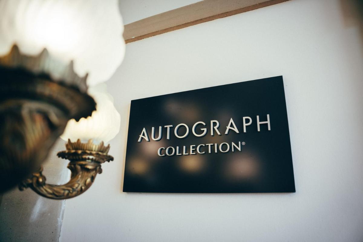 Schloss Lieser, Autograph Collection