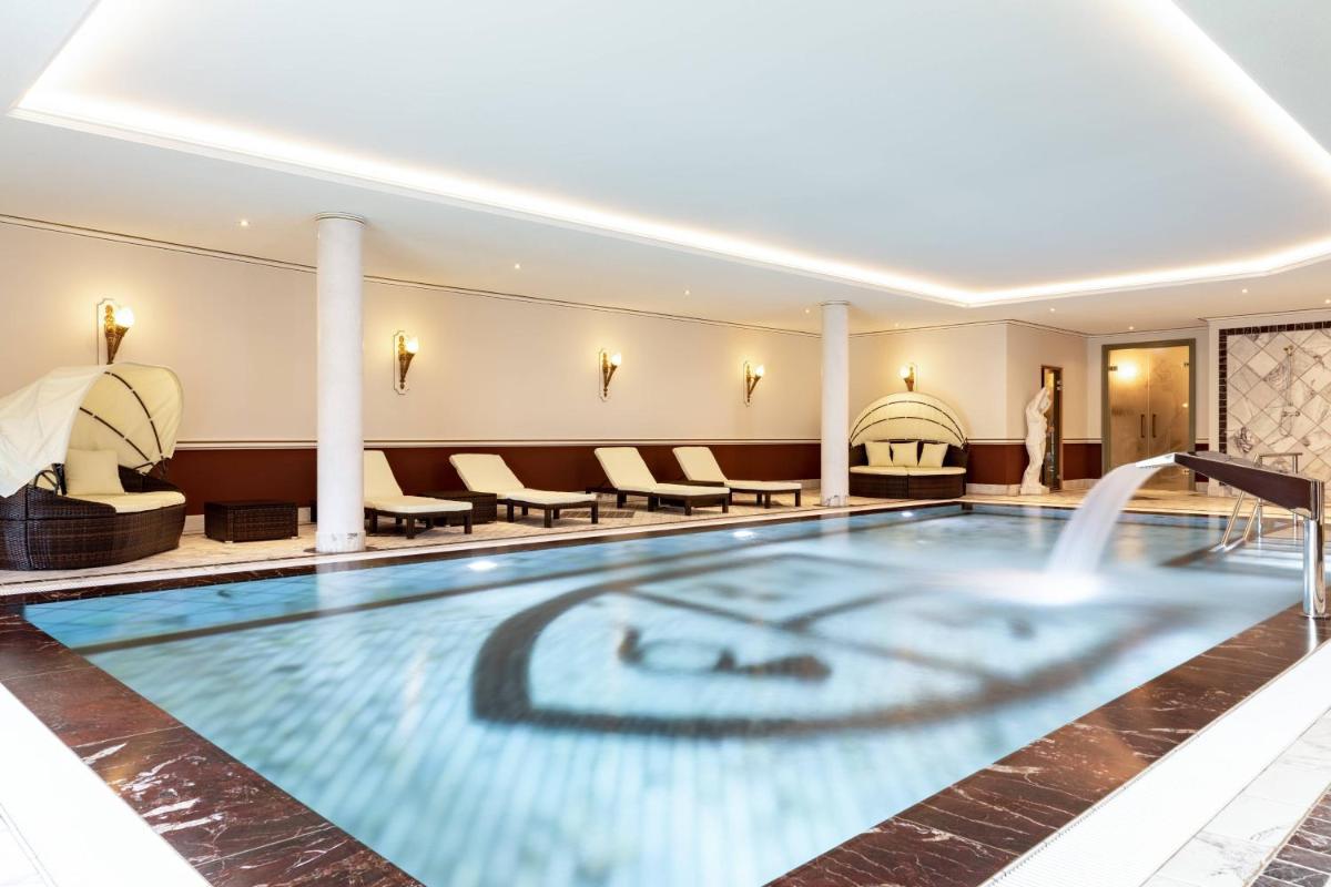 Schloss Lieser, Autograph Collection