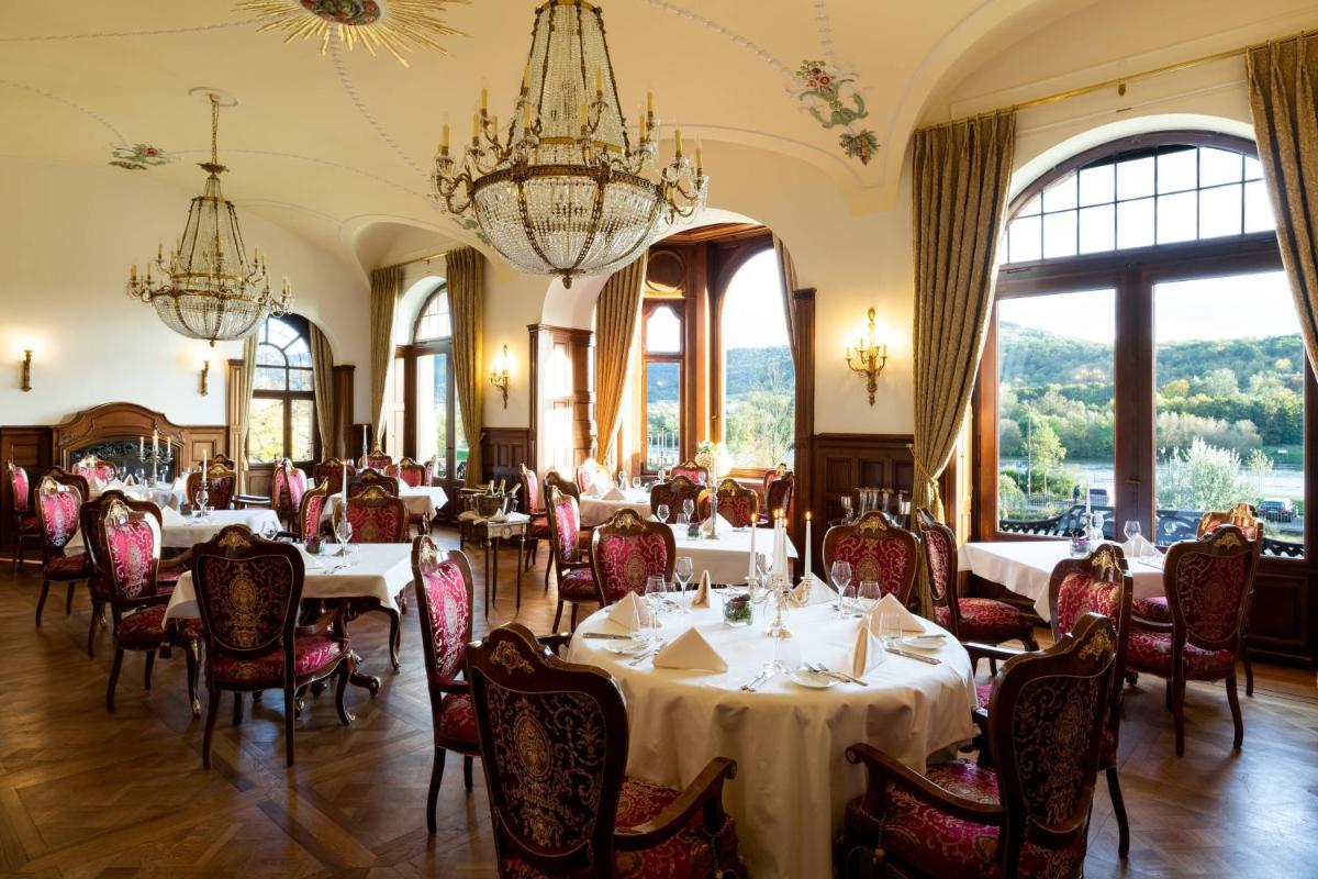 Schloss Lieser, Autograph Collection