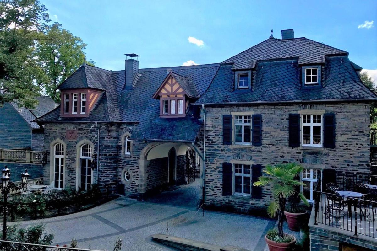 Schloss Lieser, Autograph Collection