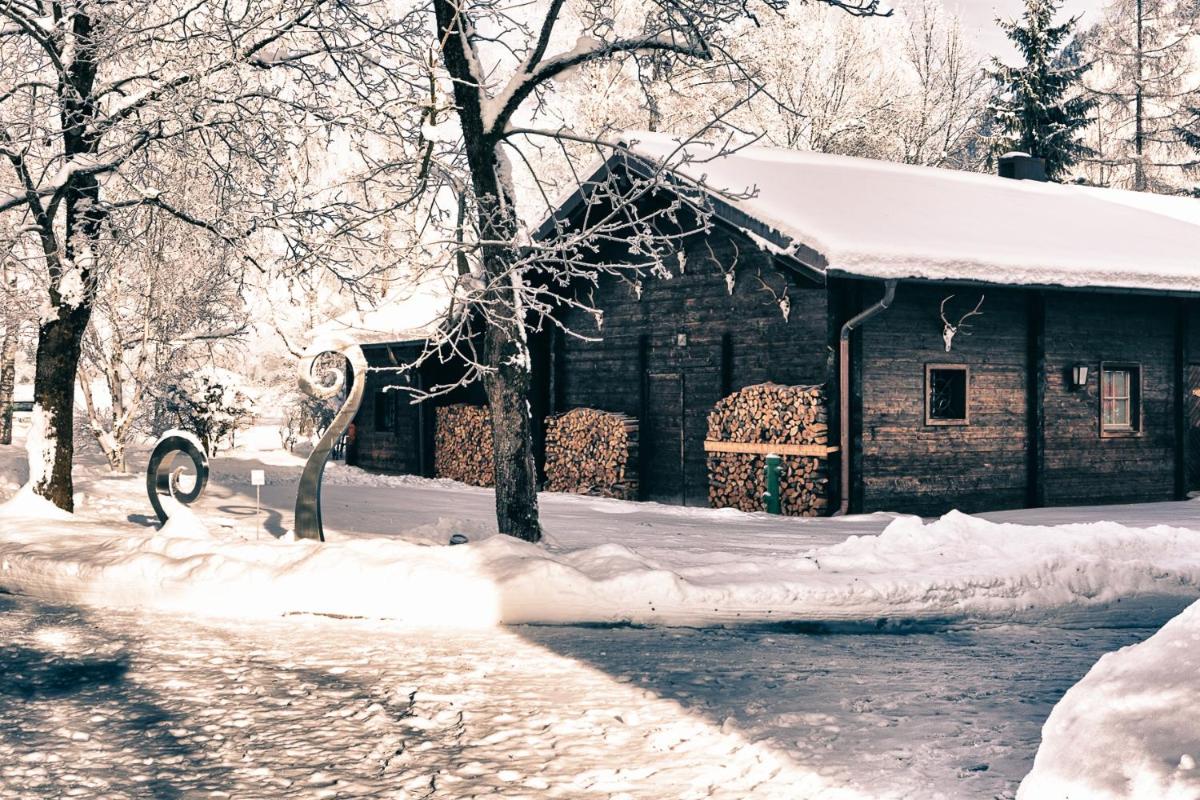 Schloss Prielau Hotel & Restaurants