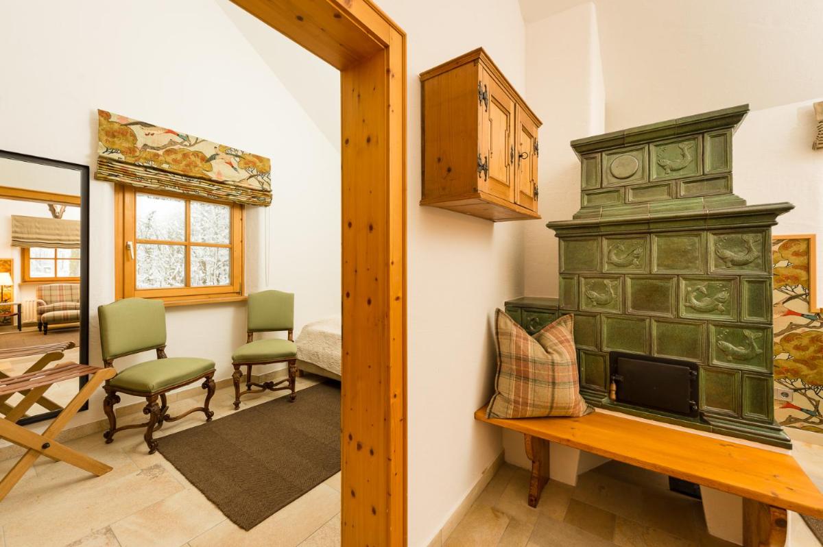 Schloss Prielau Hotel & Restaurants