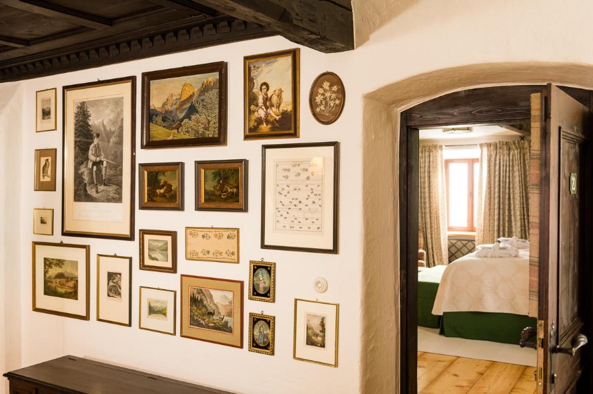 Schloss Prielau Hotel & Restaurants