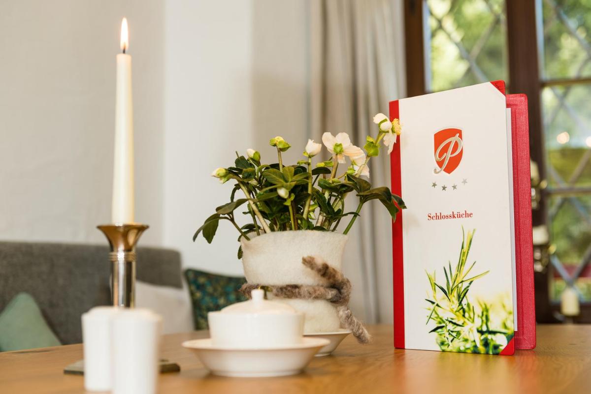 Schloss Prielau Hotel & Restaurants