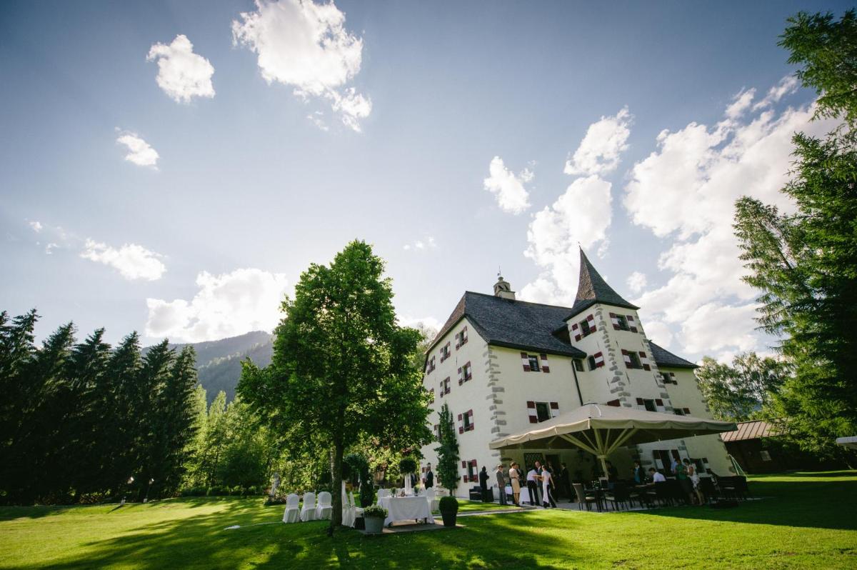 Schloss Prielau Hotel & Restaurants