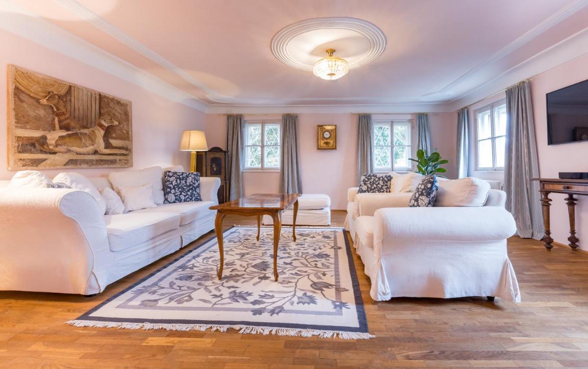 Der Schlosswirt zu Anif - Biedermeierhotel und Restaurant