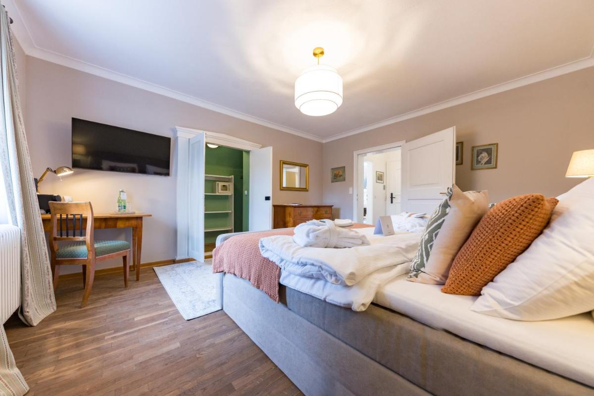 Der Schlosswirt zu Anif - Biedermeierhotel und Restaurant