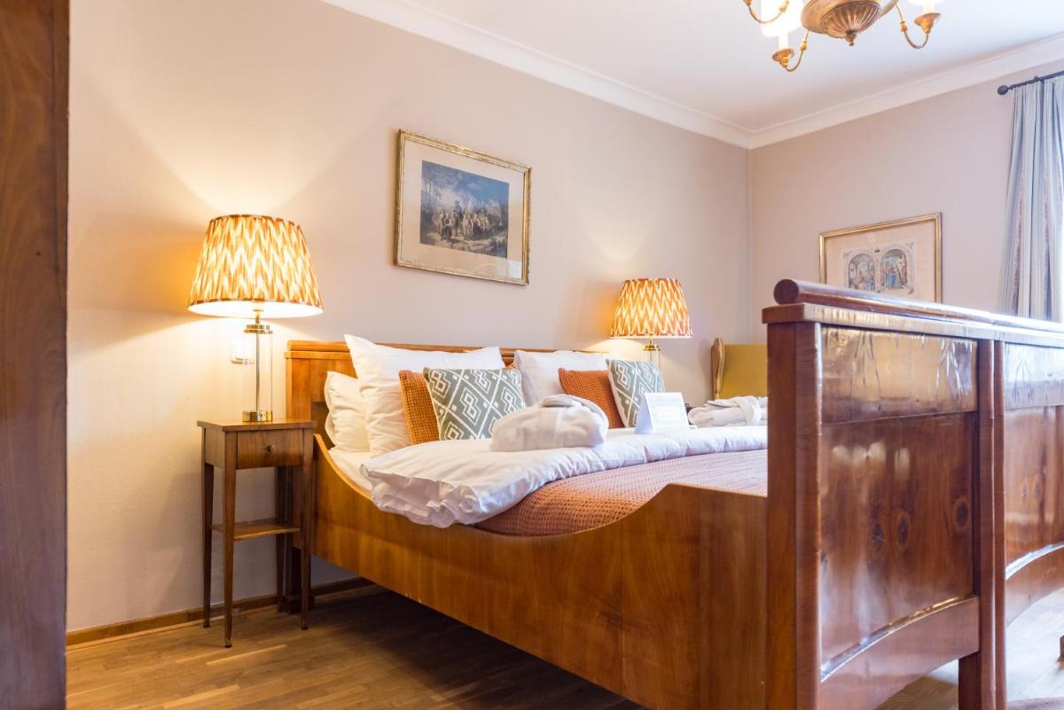 Der Schlosswirt zu Anif - Biedermeierhotel und Restaurant