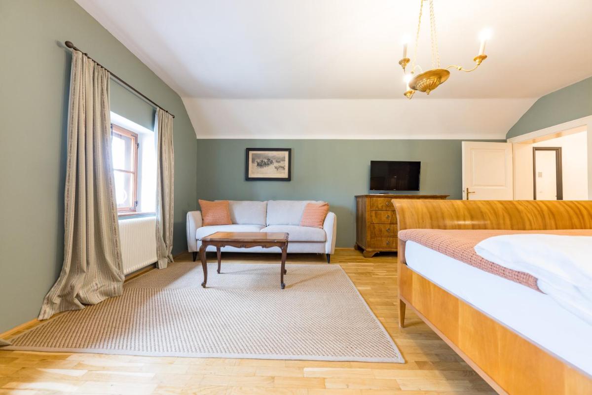 Der Schlosswirt zu Anif - Biedermeierhotel und Restaurant