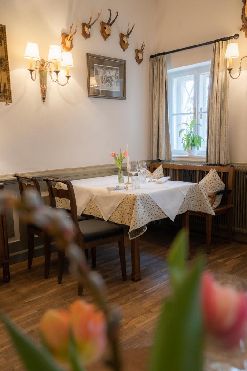 Der Schlosswirt zu Anif - Biedermeierhotel und Restaurant