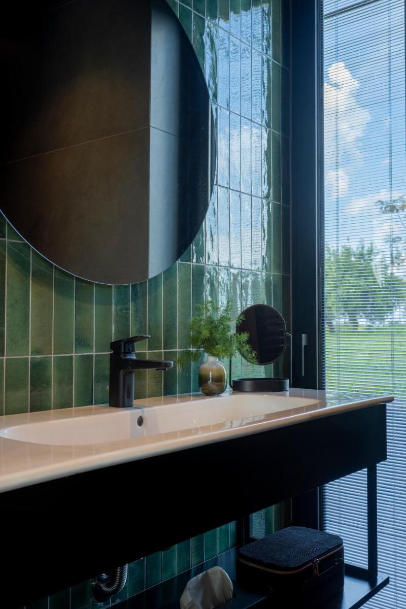 Scorzamara Country Lodges - Retreats with Private Pool or Jacuzzi