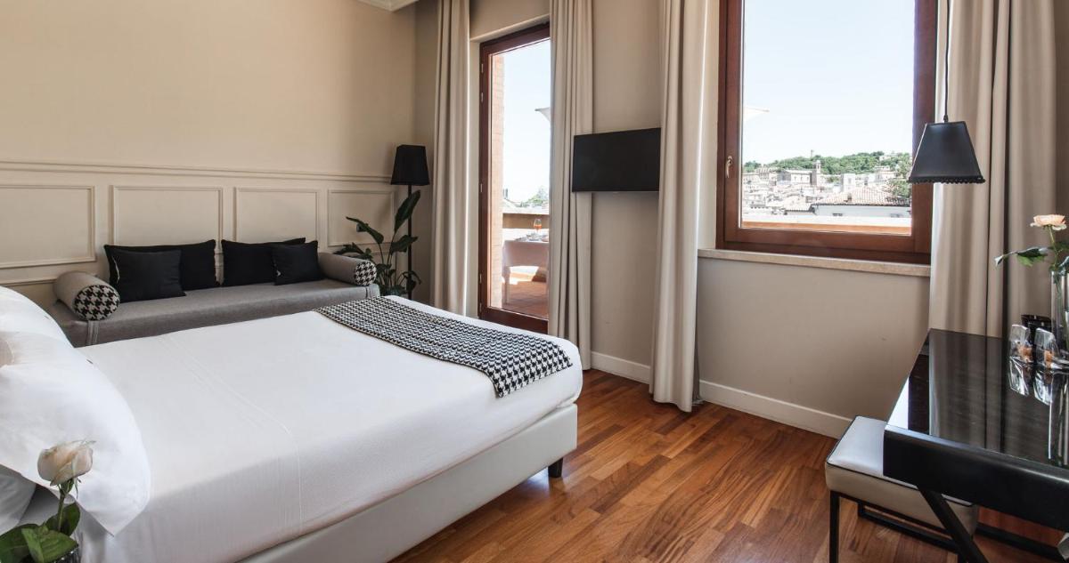 SeePort Hotel