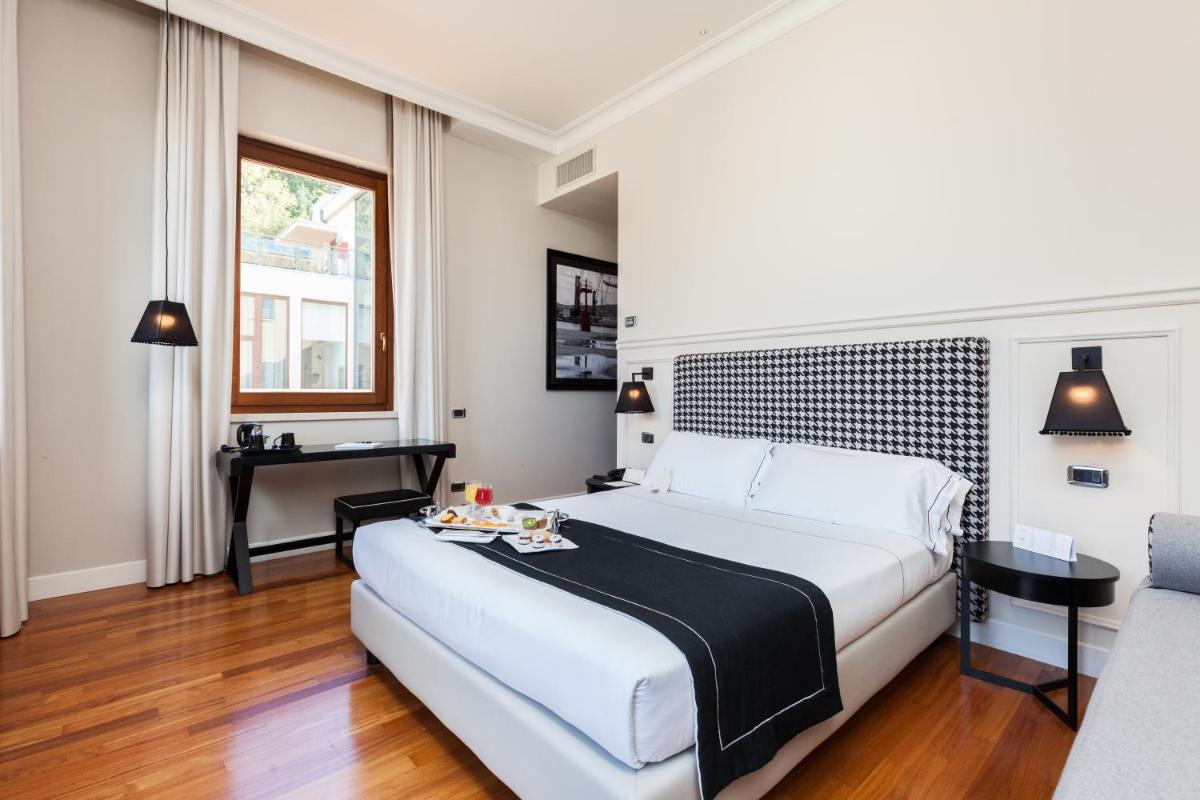 SeePort Hotel