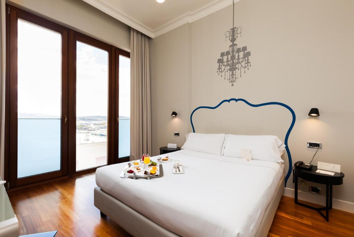 SeePort Hotel