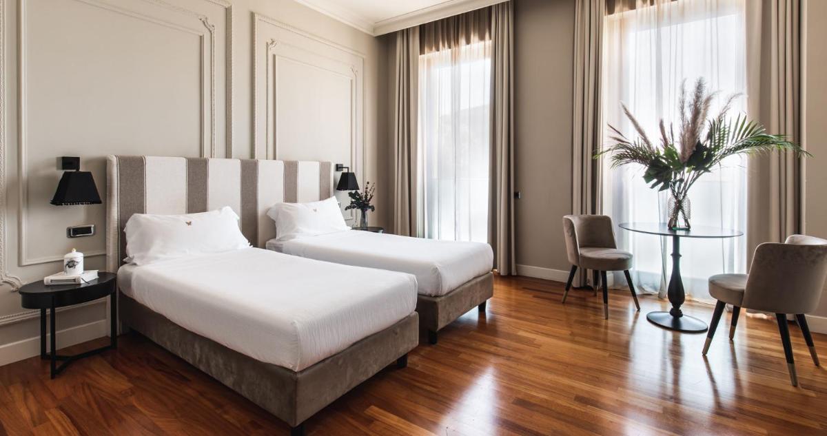 SeePort Hotel