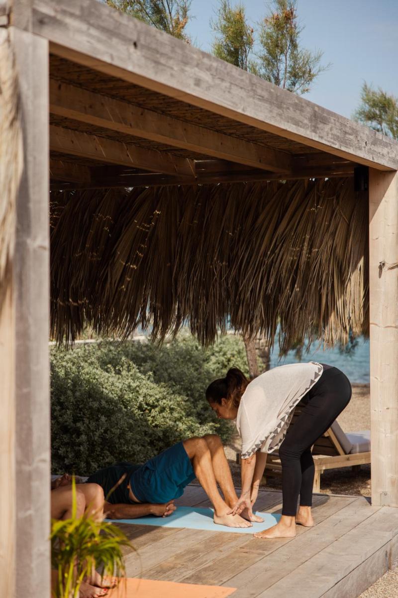 Seesoo Paros Beachfront Resort