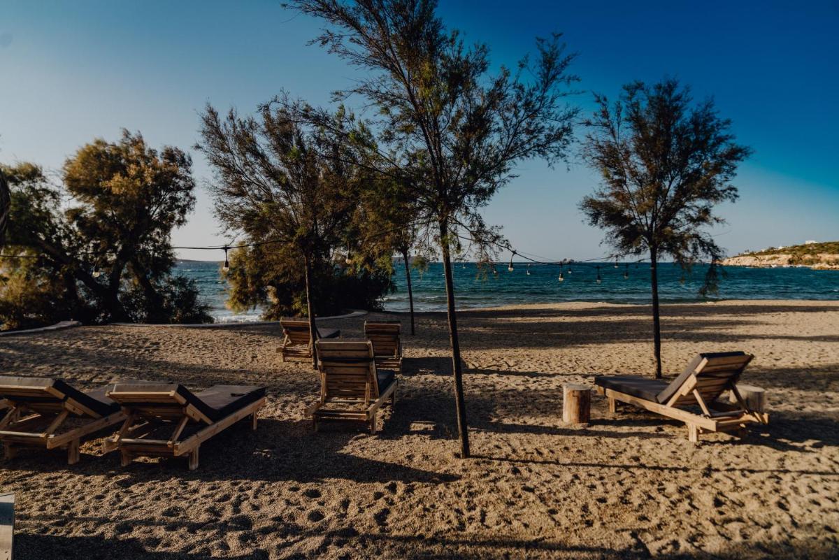 Seesoo Paros Beachfront Resort