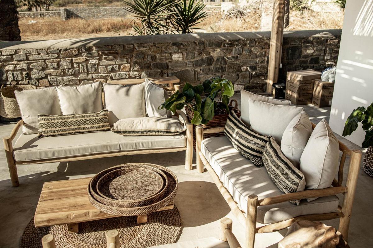 Seesoo Paros Beachfront Luxury Hideaway