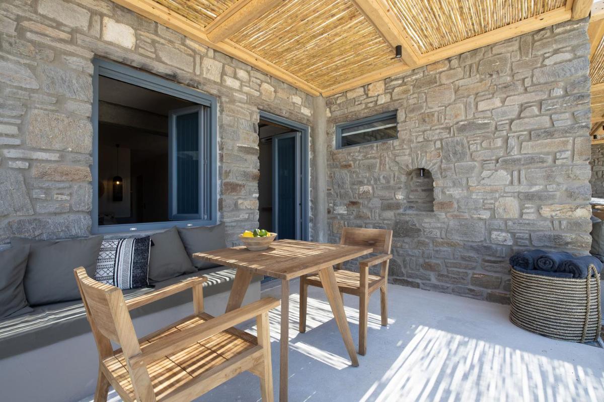 Seesoo Paros Beachfront Luxury Hideaway