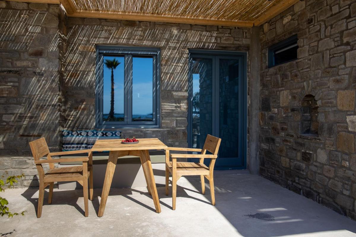 Seesoo Paros Beachfront Luxury Hideaway