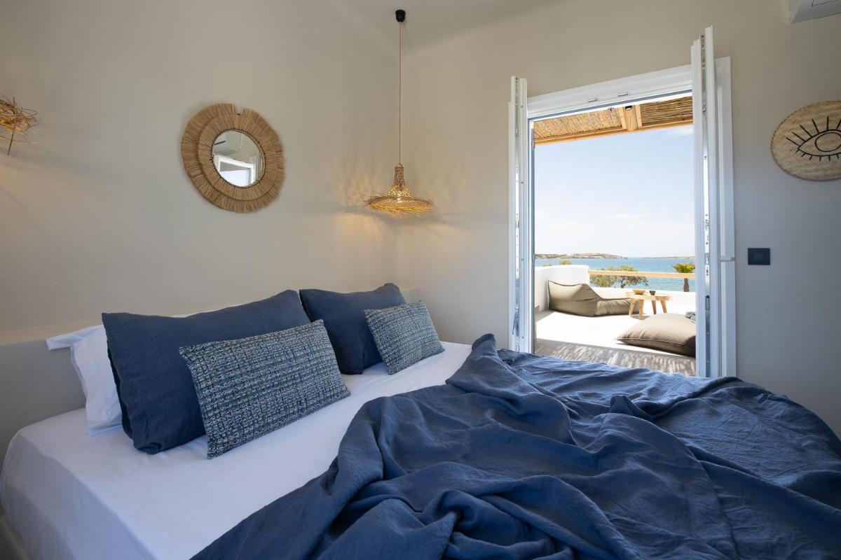 Seesoo Paros Beachfront Luxury Hideaway