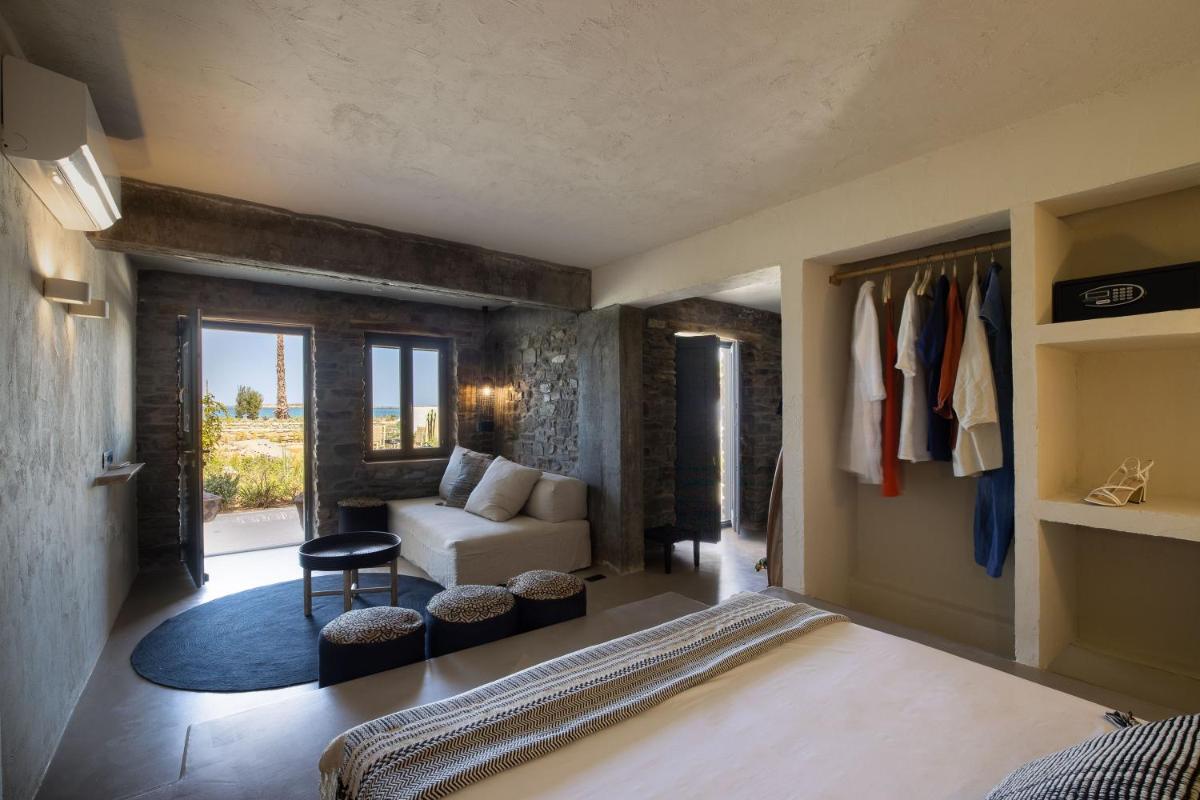 Seesoo Paros Beachfront Luxury Hideaway