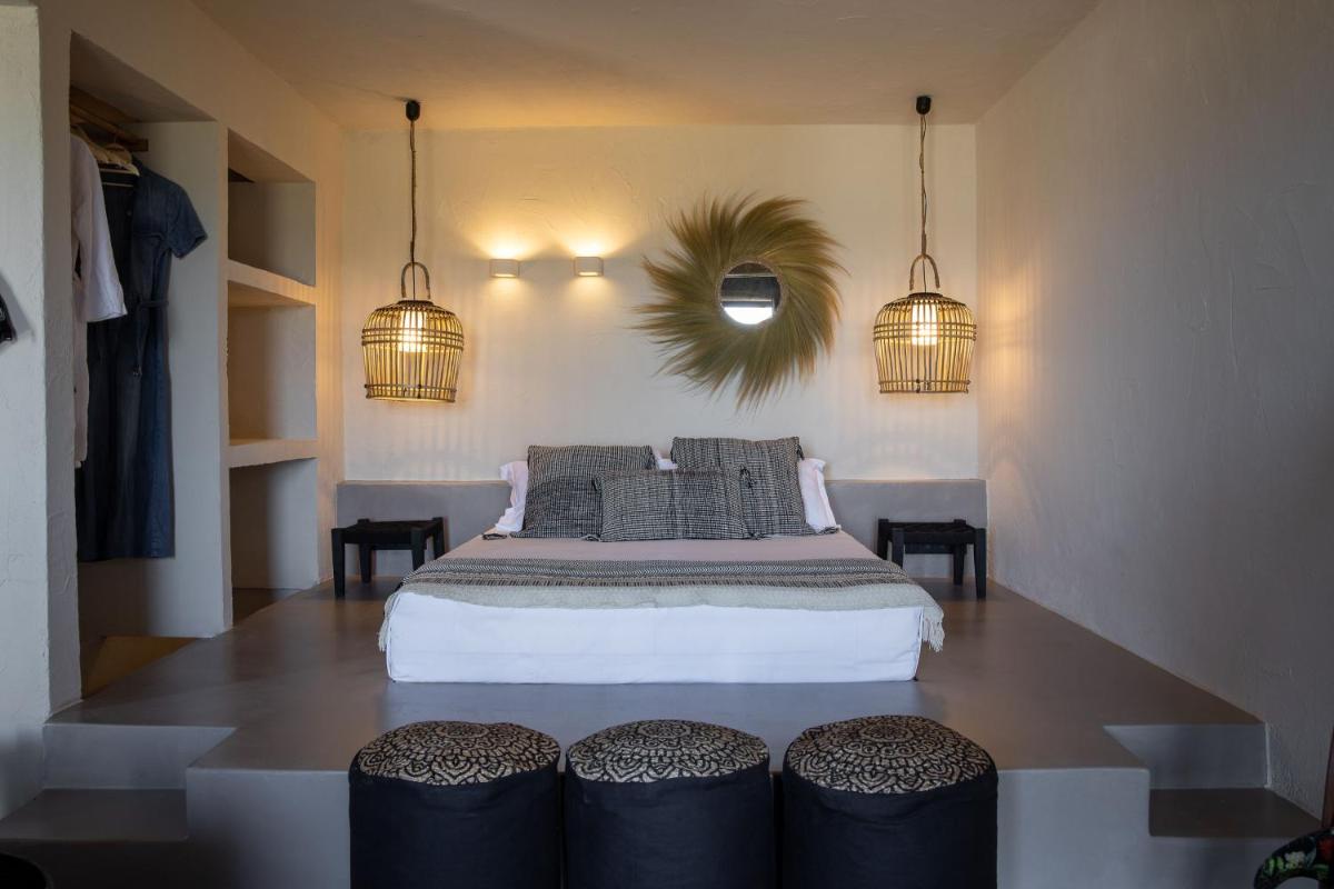 Seesoo Paros Beachfront Luxury Hideaway